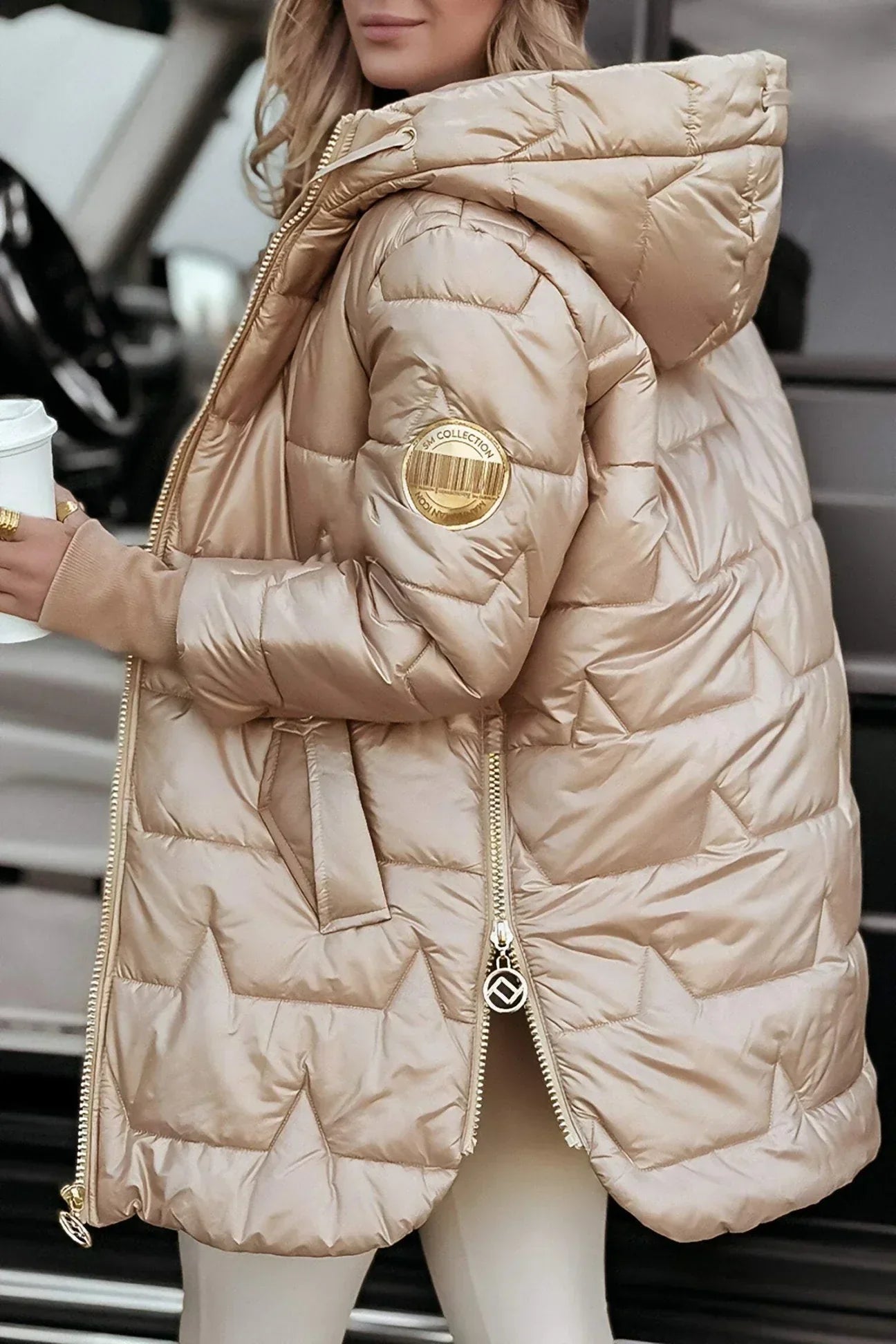 Ana™ | Abrigo de Invierno Elegante con Capucha y Acolchado