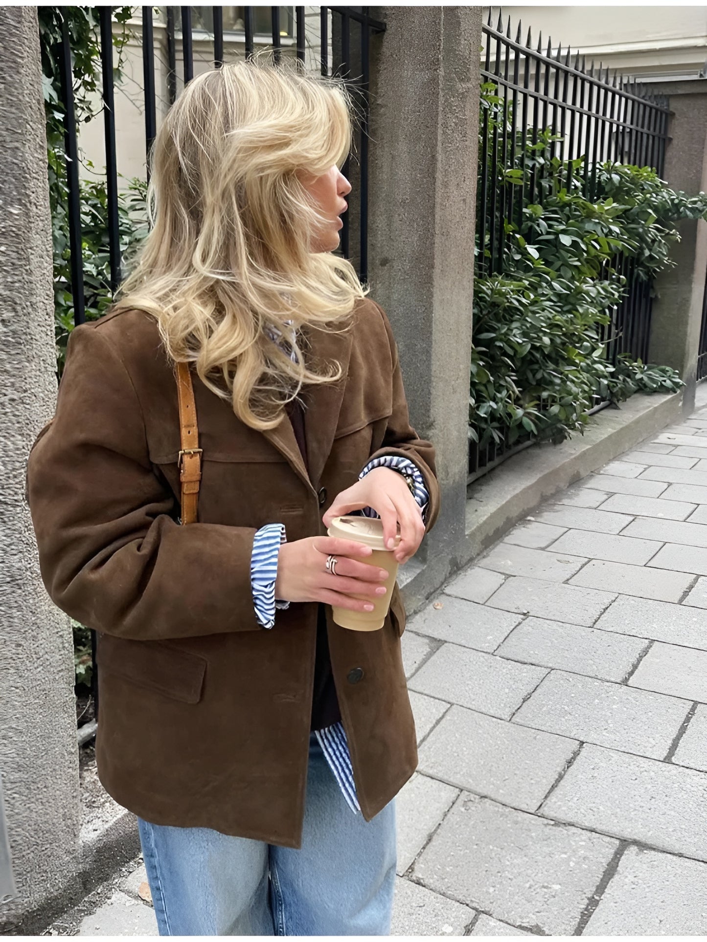 María™ | Gabardina Oversize de Lujo en Imitación de Cuero